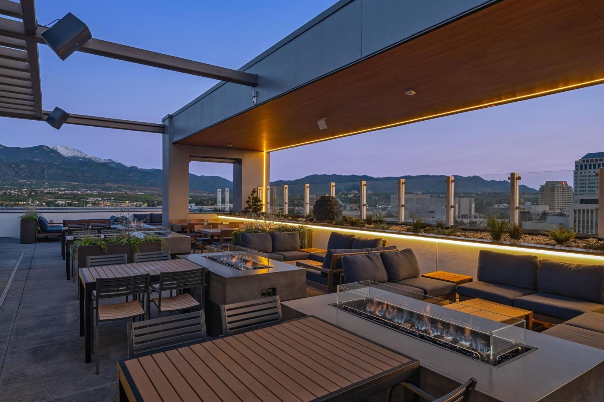 فندق Element Colorado Springs Downtown المظهر الخارجي الصورة